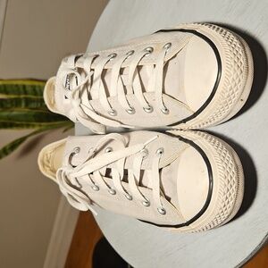 🌻 2 For 20Converse Grey Low Top Chuck Taylors